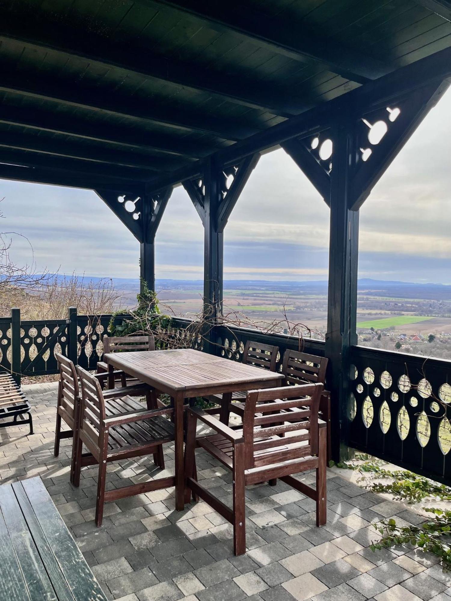 Somlo Wineshop Guesthouse Somlovasarhely Dış mekan fotoğraf